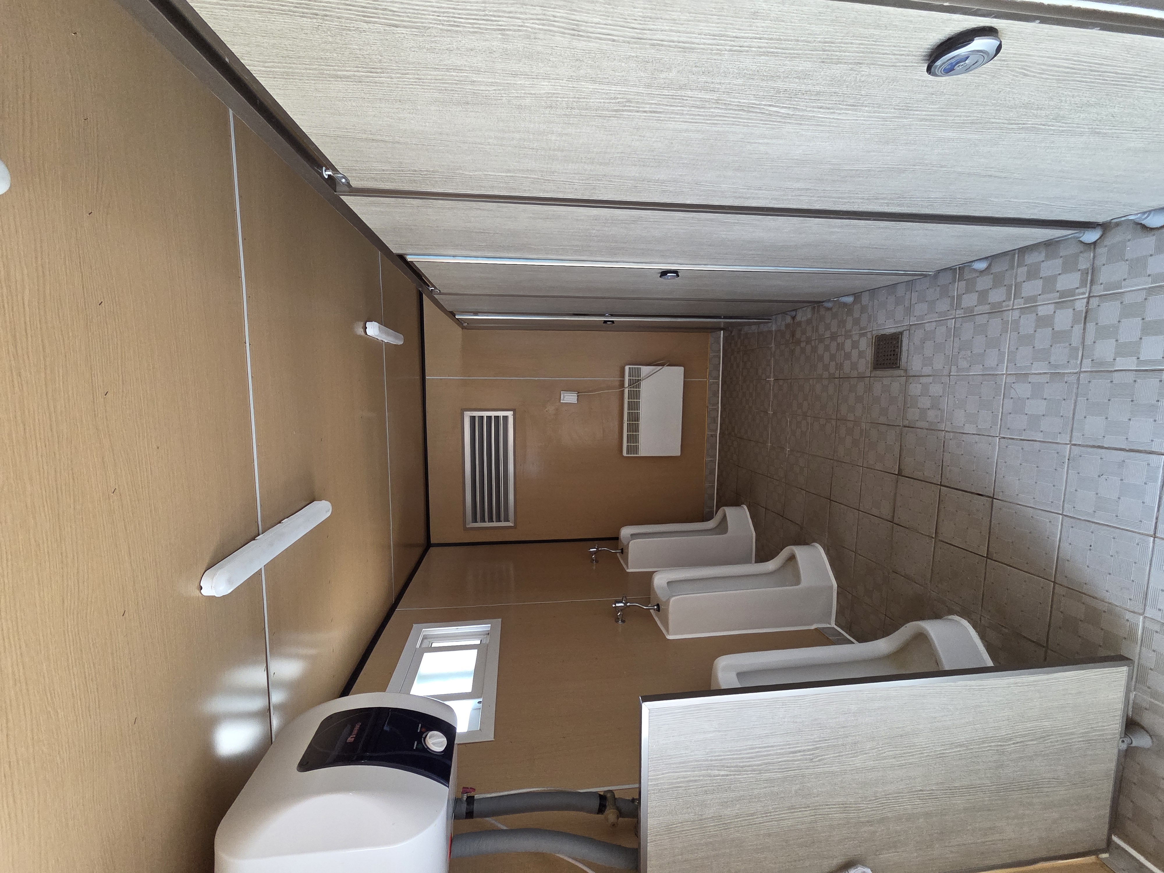 [중고] 3m x 6m 화장실 컨테이너